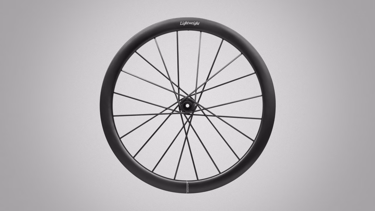 Lightweight_MeilensteinART_Frontal_VR_Standard_white Duży